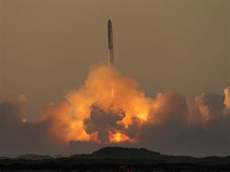 space ex drop test misses boat|A 'successful failure': SpaceX's Starship achieves liftoff, loses .